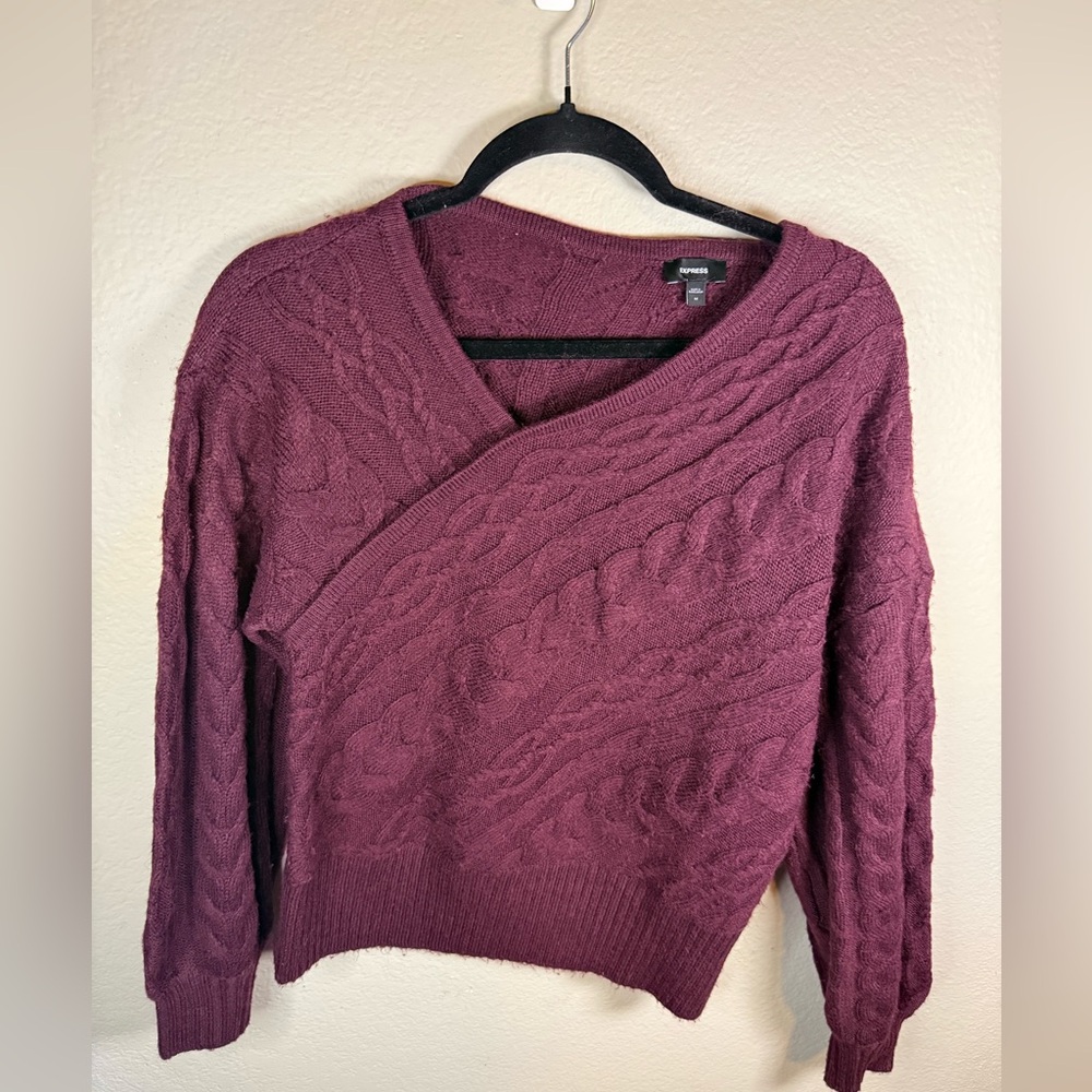 Express V-Neck Cable Knit Sweater - Plum